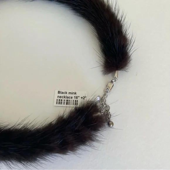 Genuine Mink necklace - Picture 6 of 8